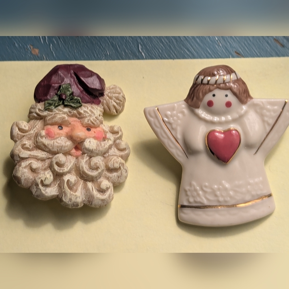 🎄 Festive Pins Santa and Angel Holiday Decor Set Vintage 1970s
